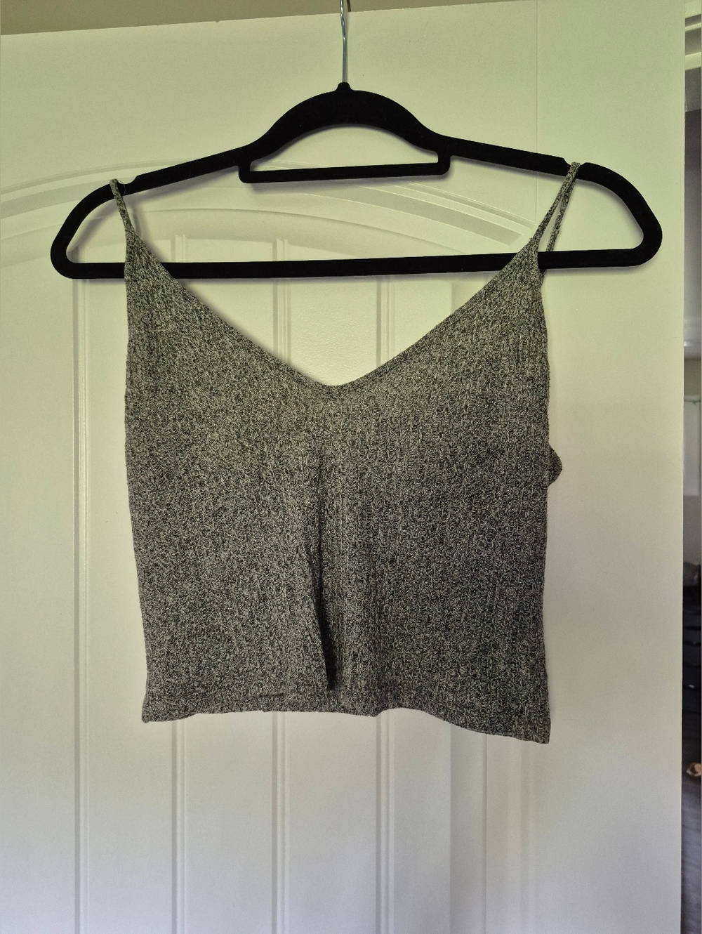 Brandy Melville Gray Knit Cropped Tank
